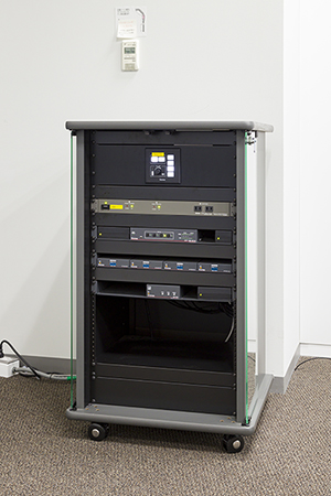 4_S_017web